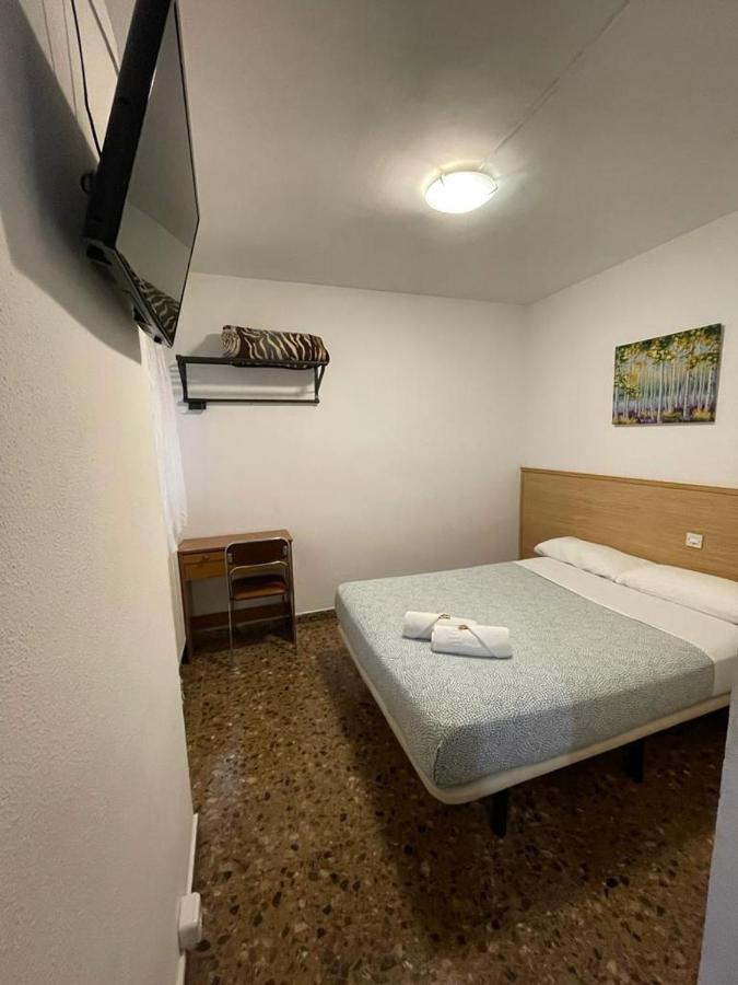 Hostal Milmarcos Zaragoza Exterior photo